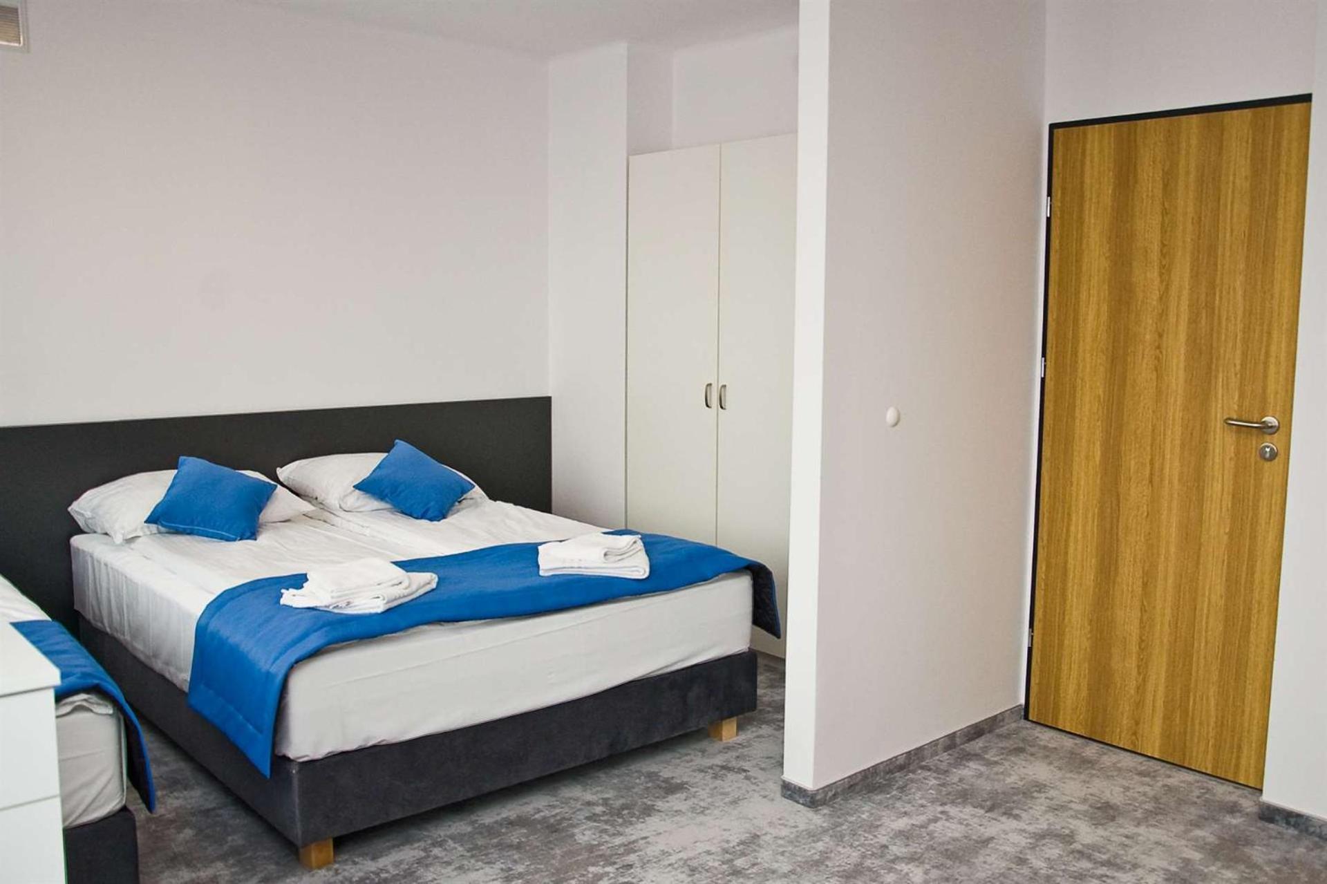 Park Apartamenty Хшанов Екстериор снимка
