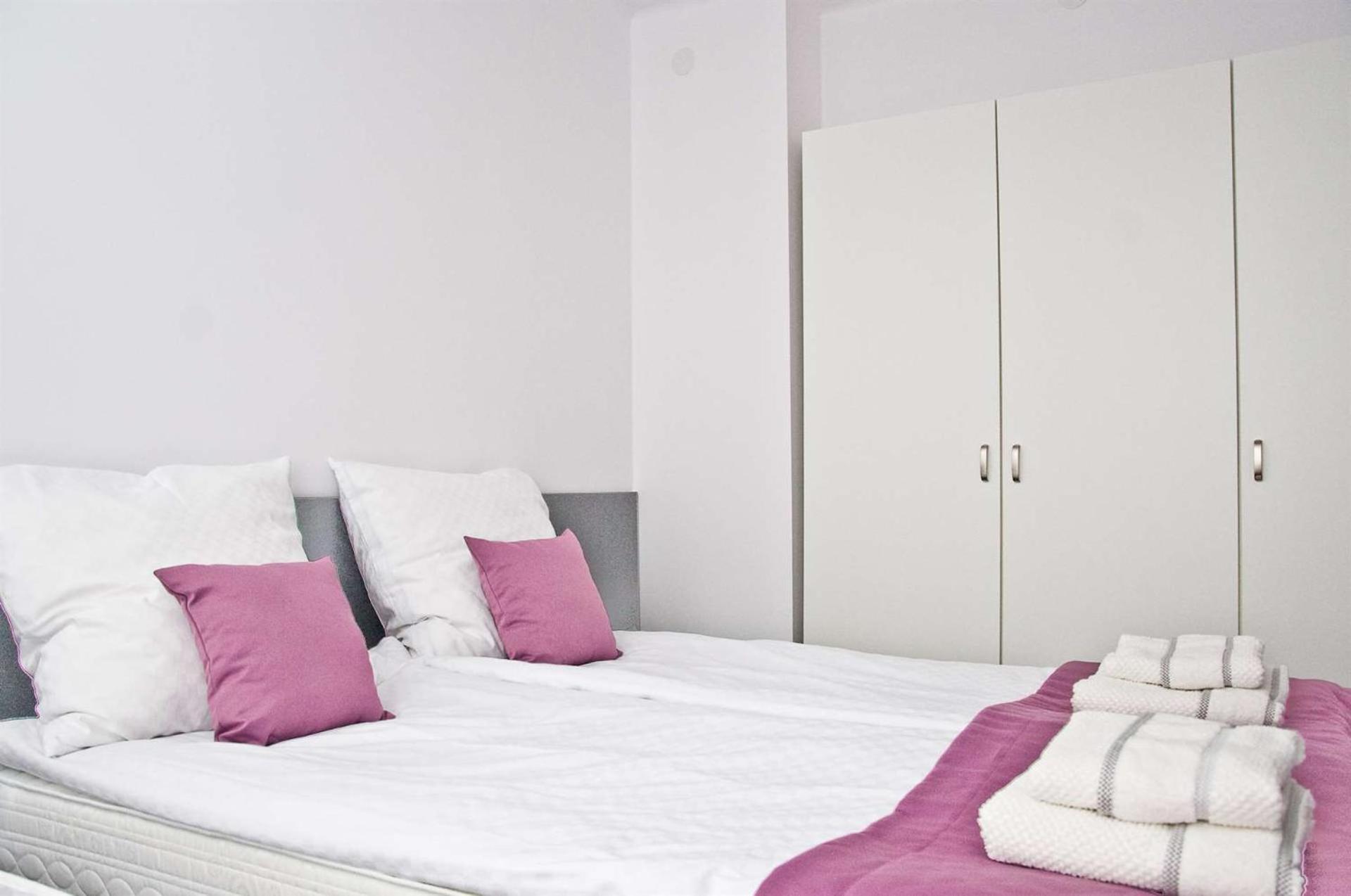Park Apartamenty Хшанов Екстериор снимка