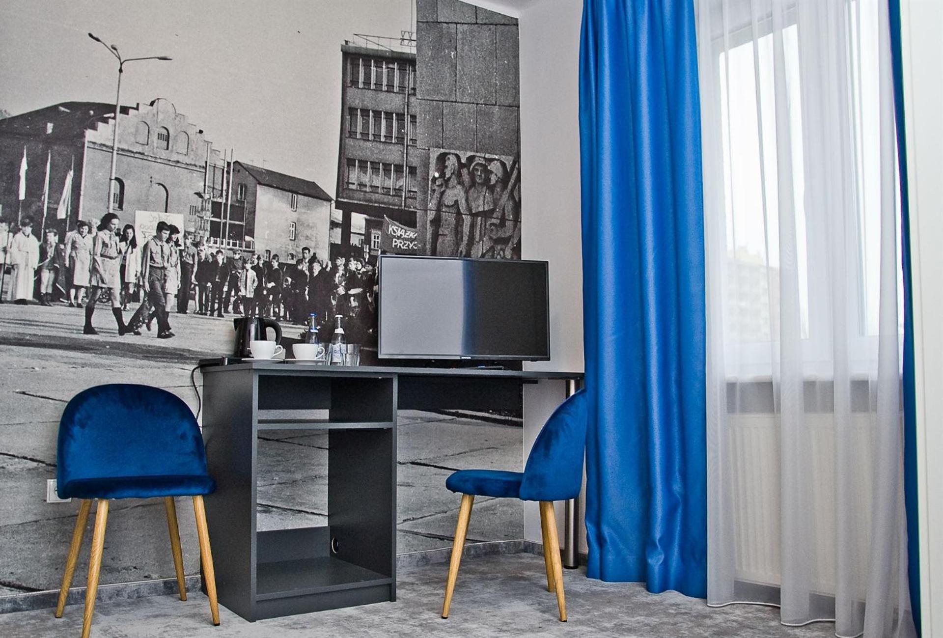 Park Apartamenty Хшанов Екстериор снимка