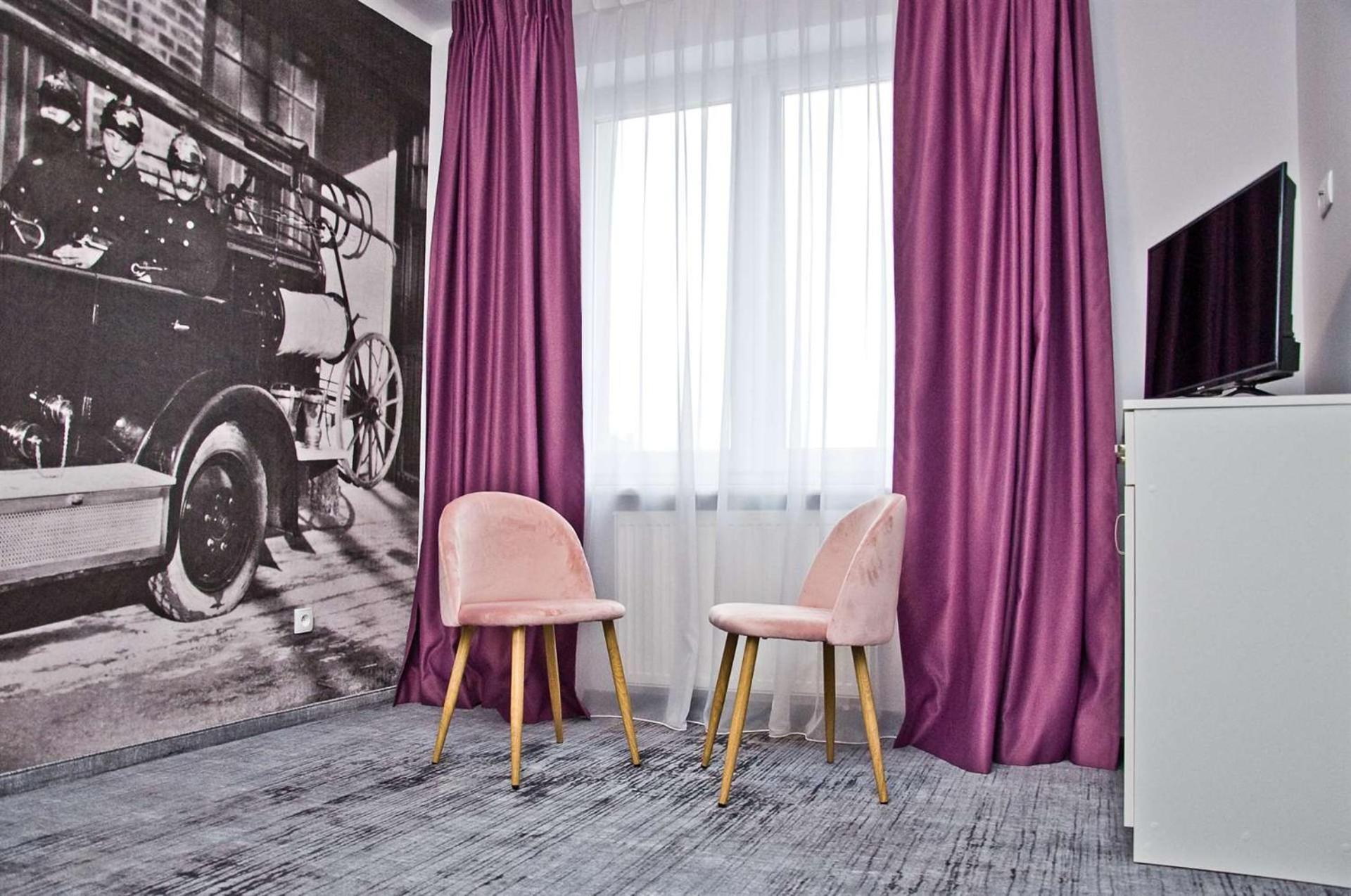 Park Apartamenty Хшанов Екстериор снимка